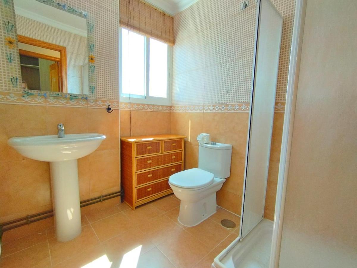 Amazing 2 Bedroom Apartment With Private Roof Terrace In Torrox Exterior foto